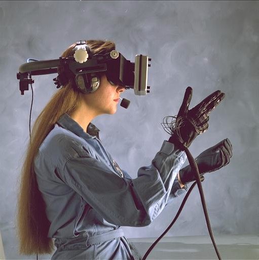 Classic Virtual reality head mounted display with glove