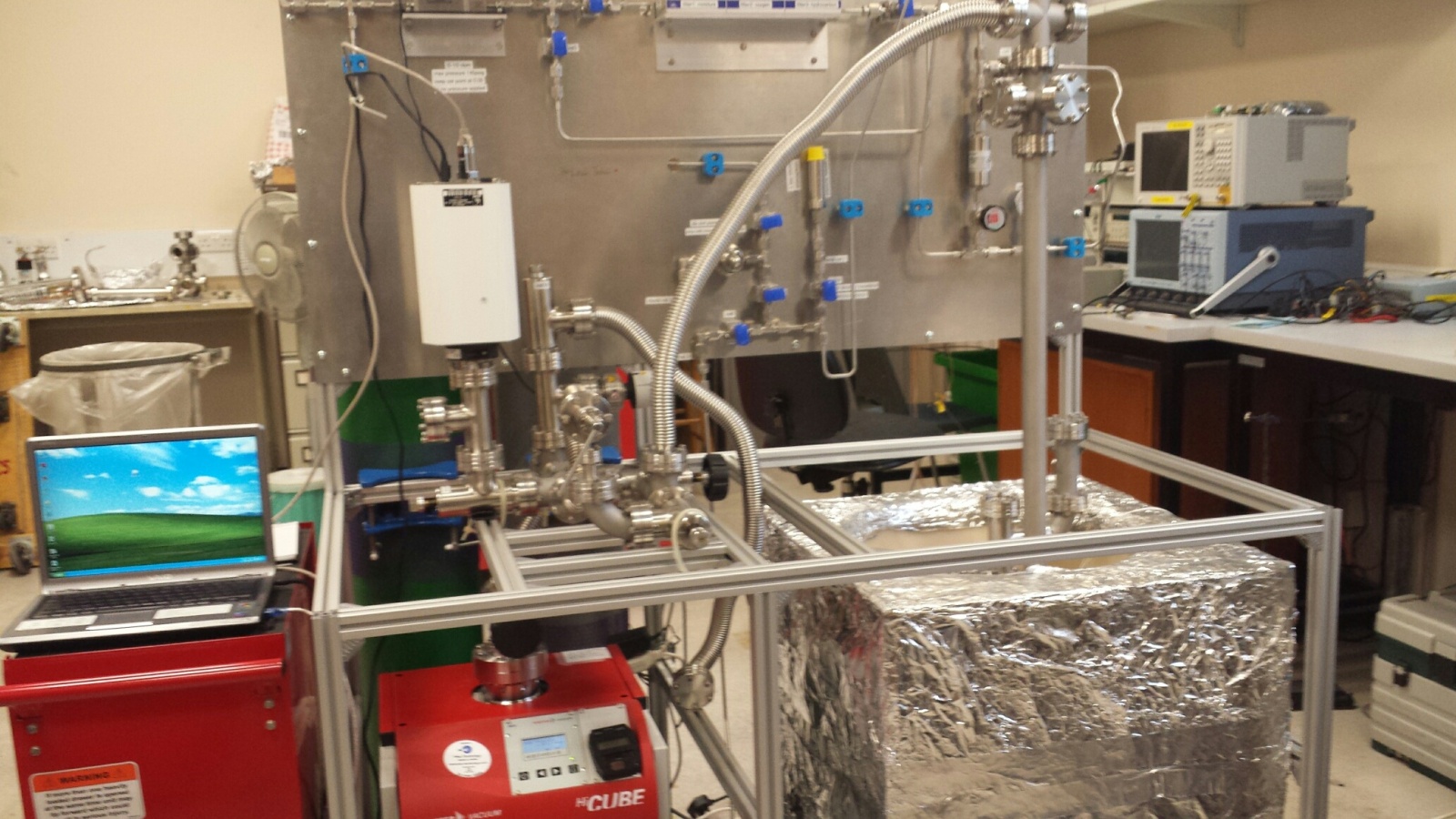 Dark matter detector at UCL