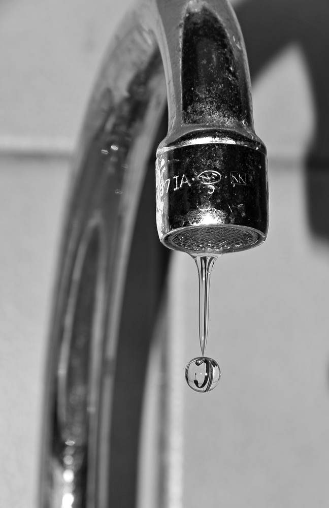 Dripping faucet