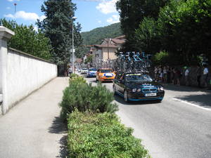 Tdf support cars in Giers-Venon