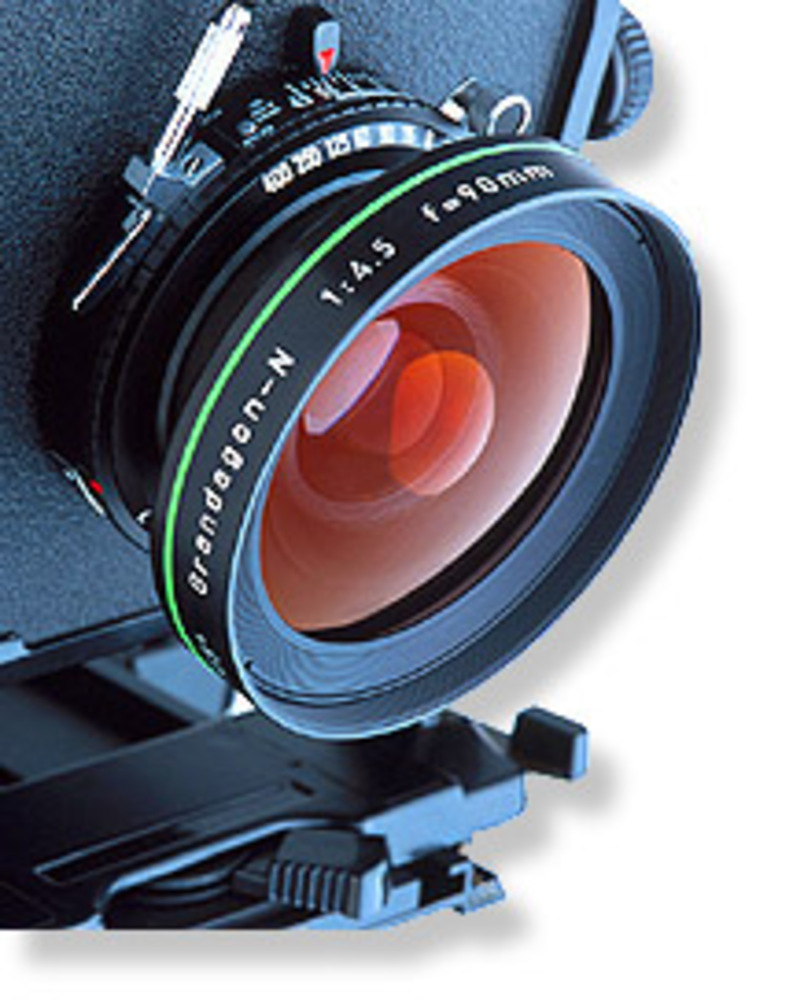 A large format photographic lens