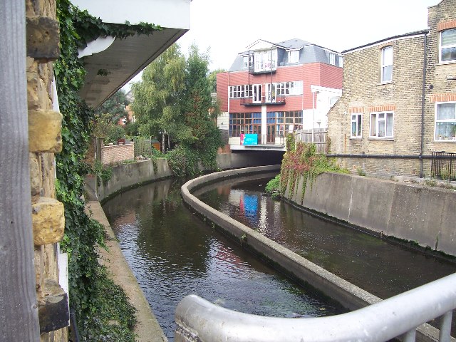 River Wandle, Strathville Rd, SW18
