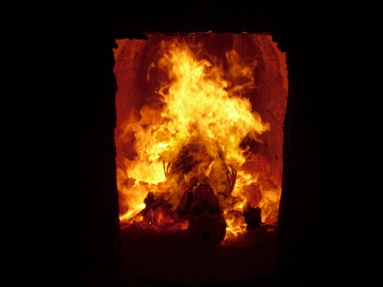 burning body in a crematory (crematory Meißen, Germany/Saxony)