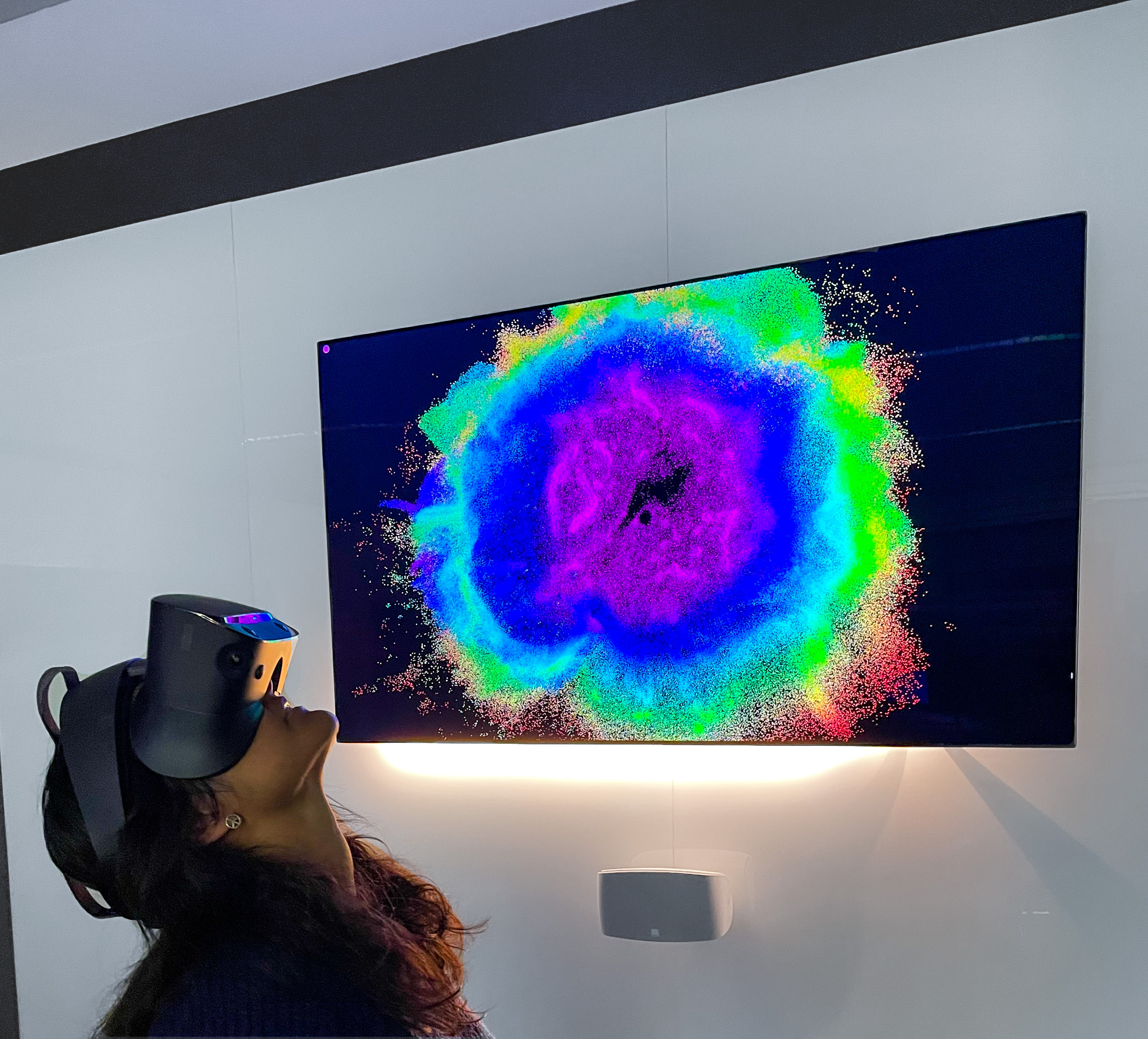 Looking at a cell in VR