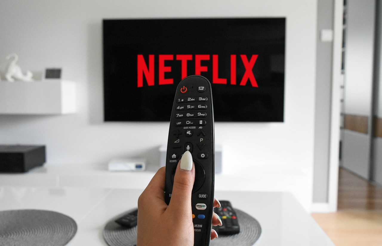 A TV with Netflix