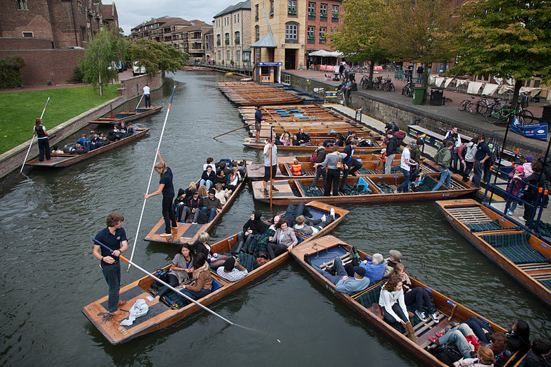 Punting pile-up in Cambridge