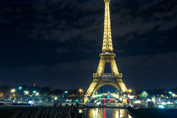 Eiffel Tower COP21
