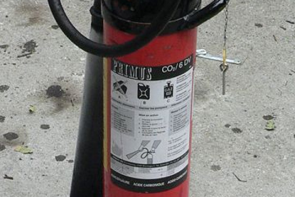 Carbon Dioxide fire extinguisher