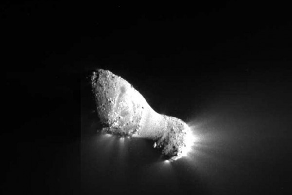 Comet Hartley 2, taken from the deep impact spacecraft as part of the EPOXI mission