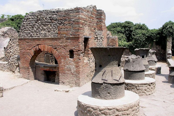 Remains of a bakery in Pompeii 