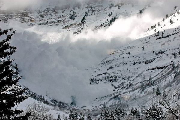 Avalanche on Mt. Timpanogos Utah