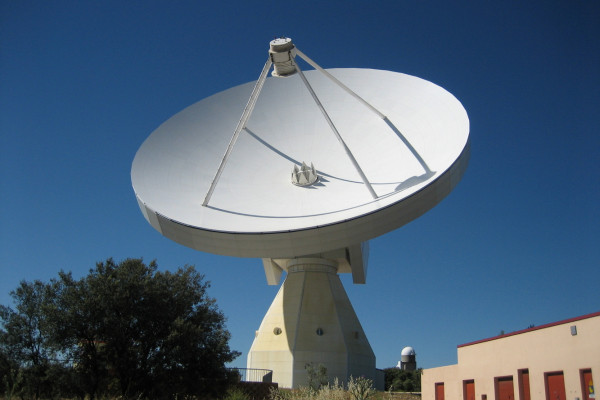 The Aries Antenna at the Yebes astronomical observatory (Guadalajara, Spain).