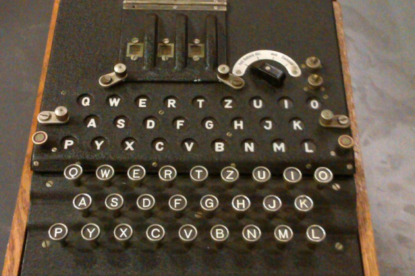A genuine 2nd World War German Enigma machine.