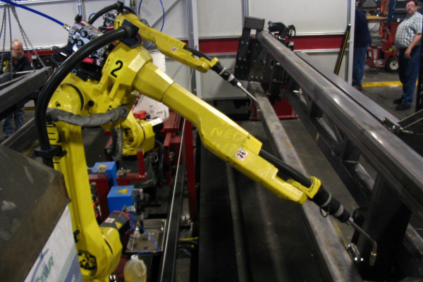 FANUC 6-axis welding robot
