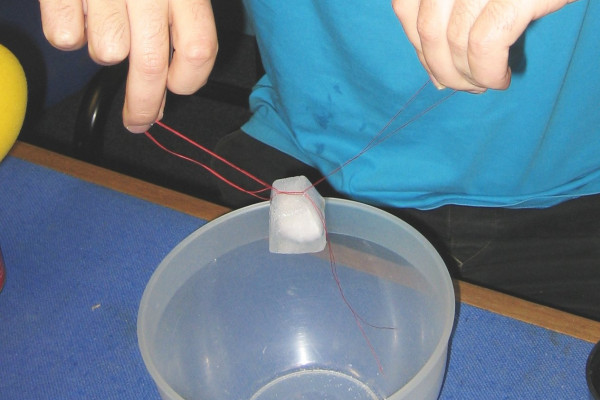 Lifting the icecube