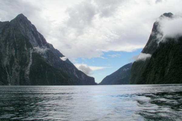 Photograph of Milford Sound, New Zealand