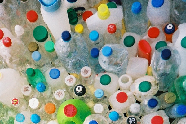 Bisphenol A, which is found in plastic packaging and bottles, will be one of the first chemicals examined by a new project to research the health effects of everyday chemicals.