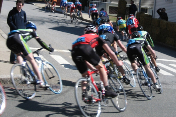 Photo of a criterium road bicycle race.
