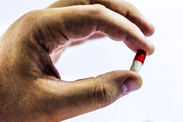 Pill capsule