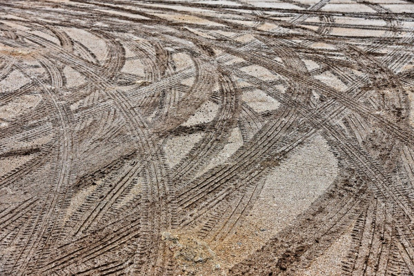 Tyre tracks on the ground