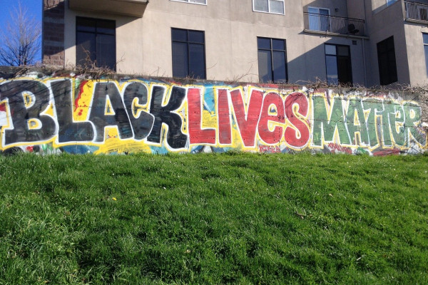 Graffiti saying Black Lives Matter