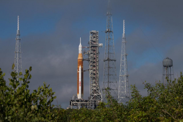 The Artemis 1 rocket on the launchpad.