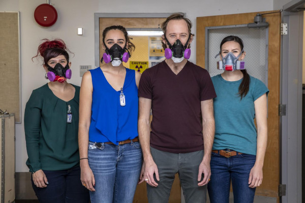 Berkeley Lab scientists Leticia Arnedo-Sanchez, Katherine Shield, Korey Carter, and Jennifer Wacker.