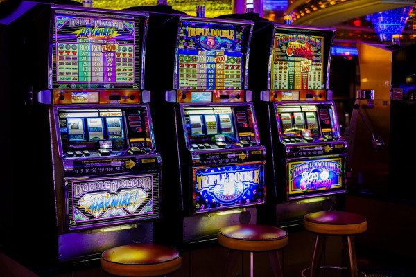 Gambling machines