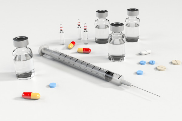 Syringe and drugs