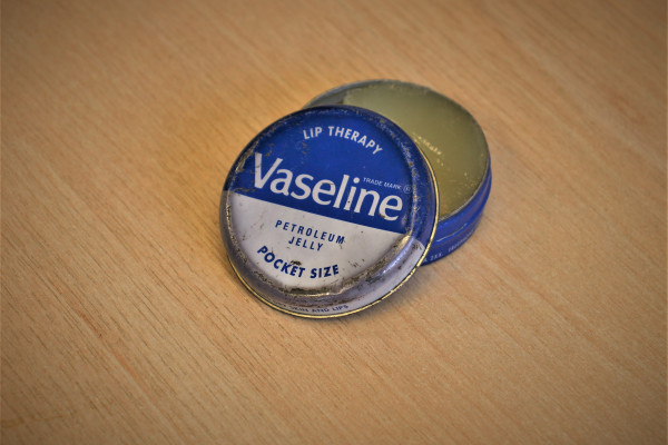 A pot of vaseline