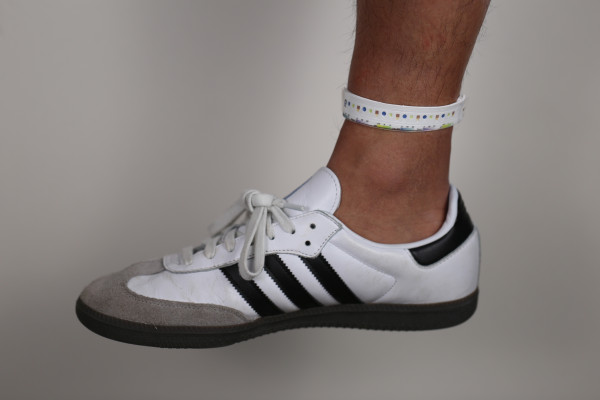 The biochemical monitoring sweatband