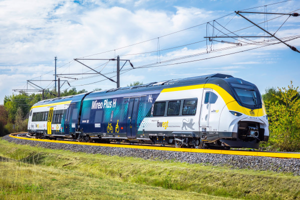 A Siemens Mobility hydrogen train