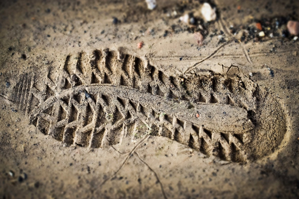 A shoe footprint