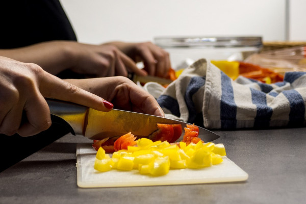 Chopping peppers