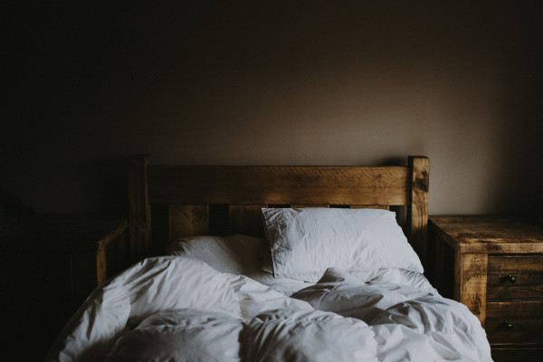 Image of a cosy bed and blankets