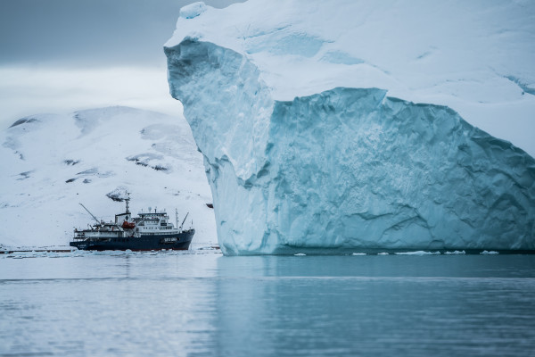 Shipping in Antarctica