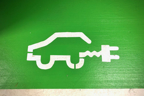 Electric vehicle sign