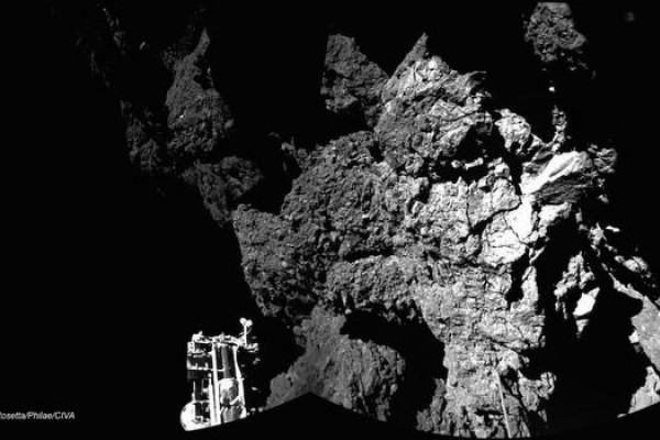 An image sent back to earth from the Philae lander.