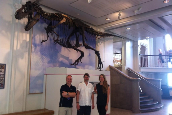 Roy, Phil and Graihagh under Gorgosaurus dinosaur