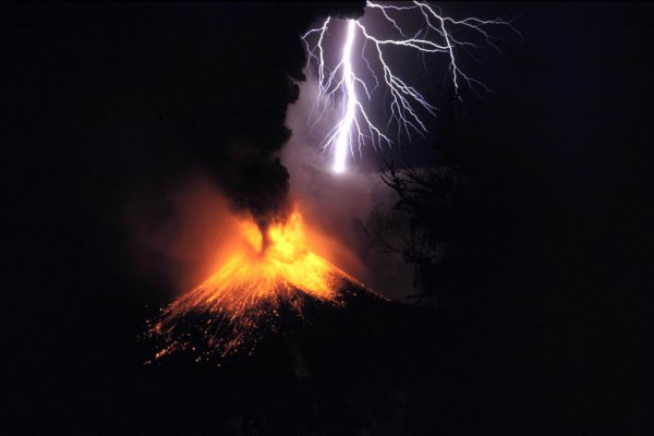 A small eruption on Mount Rinjani, Lombok, Indonesia.