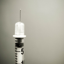 Diabetes insulin syringe and needle