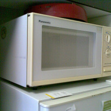 Microwave oven