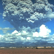 Mt Pinatubo erupting in 1991