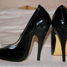 A pair of high heeled shoe with 12cm stiletto heels.