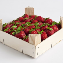 BOX OF STRAWBERRIES