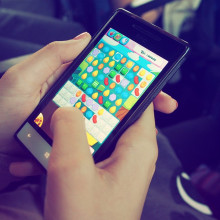A mobile game being played on a phone