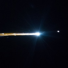 Soyuz TMA-05M (descent module) beginning to re-enter the Earth's atmosphere on Nov. 19 leaving a plasma trail