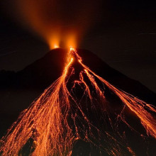 The Arenal Volcano, an andesitic volcano in Costa-Rica